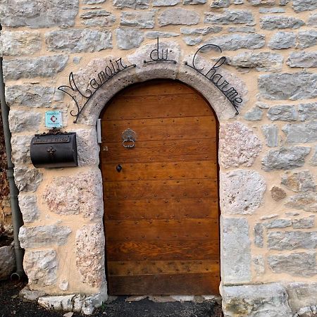 Quezac  La Voutee 5 Epis Avec Bain Finlandais Prive Au Manoir Du Charme Gorges Du Tarn Bed & Breakfast エクステリア 写真