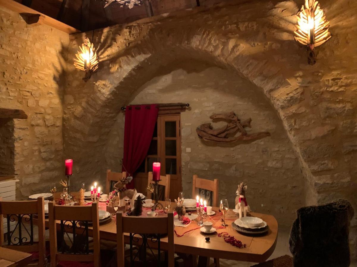Quezac  La Voutee 5 Epis Avec Bain Finlandais Prive Au Manoir Du Charme Gorges Du Tarn Bed & Breakfast エクステリア 写真