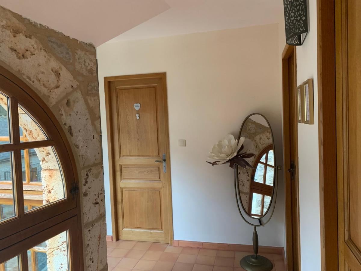 Quezac  La Voutee 5 Epis Avec Bain Finlandais Prive Au Manoir Du Charme Gorges Du Tarn Bed & Breakfast エクステリア 写真